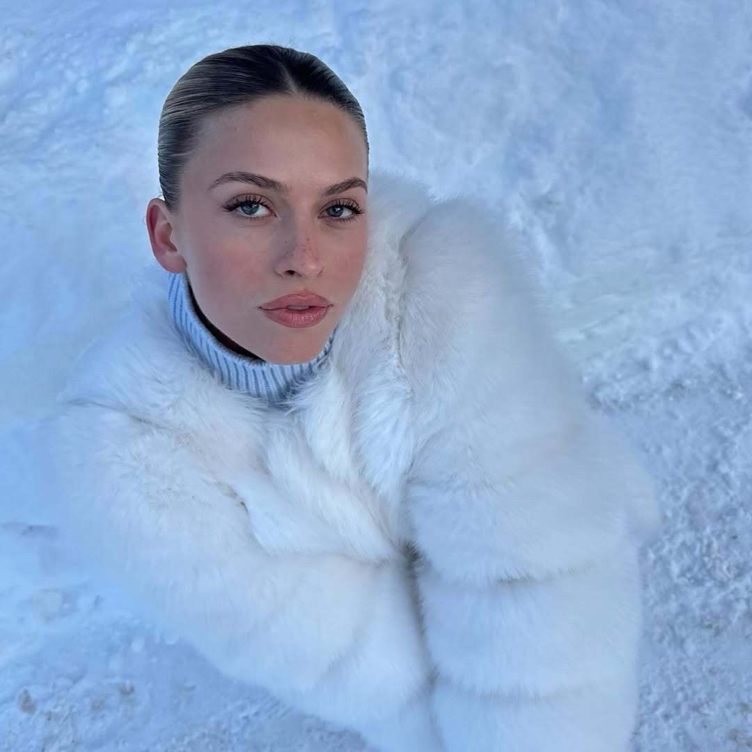 happiest in the snow <3

#LTKSeasonal #LTKStyleTip