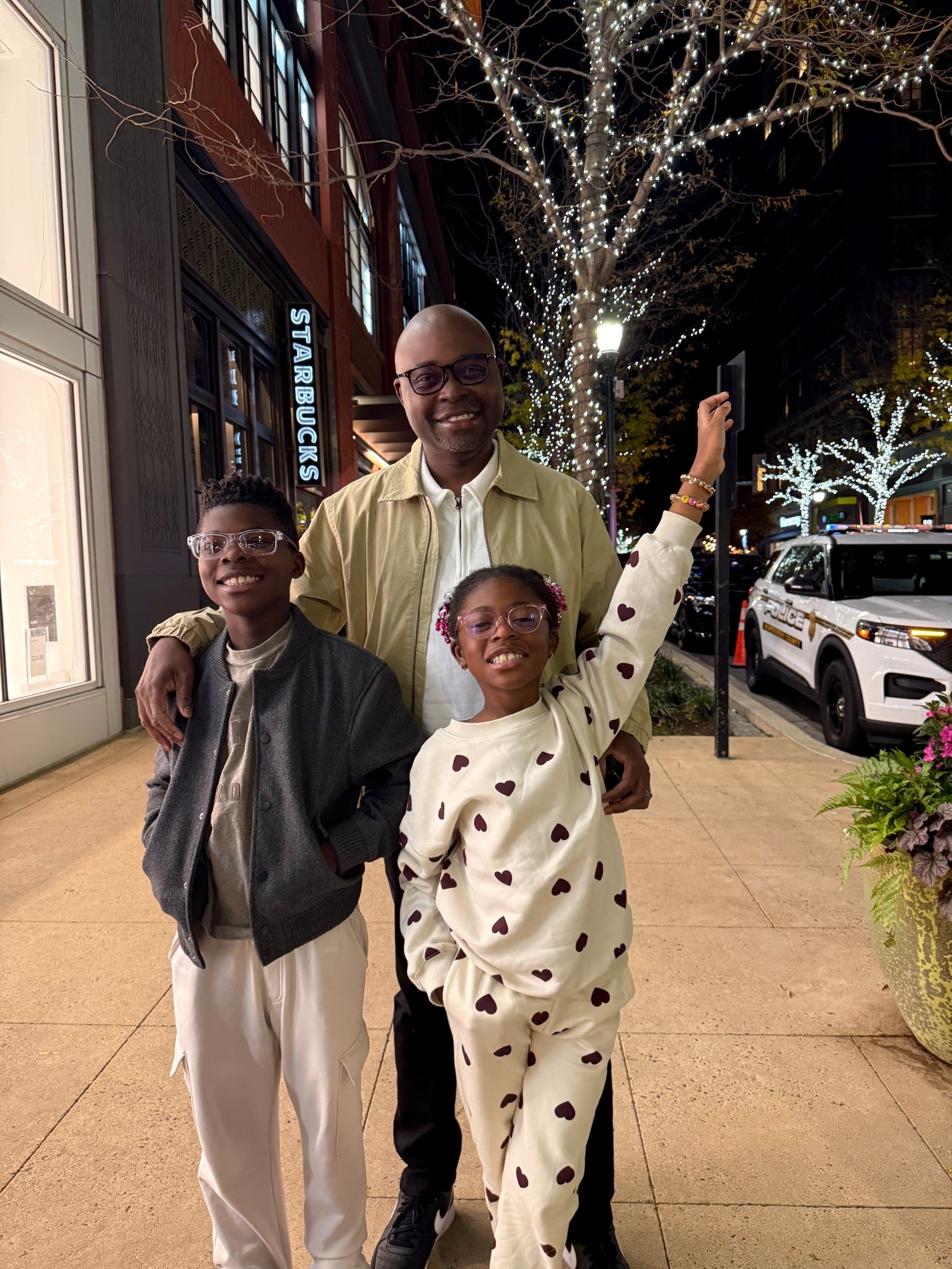 Casual dinner outing with the birthed daddy :) fall family outfit idea 

#LTKFamily #LTKSeasonal