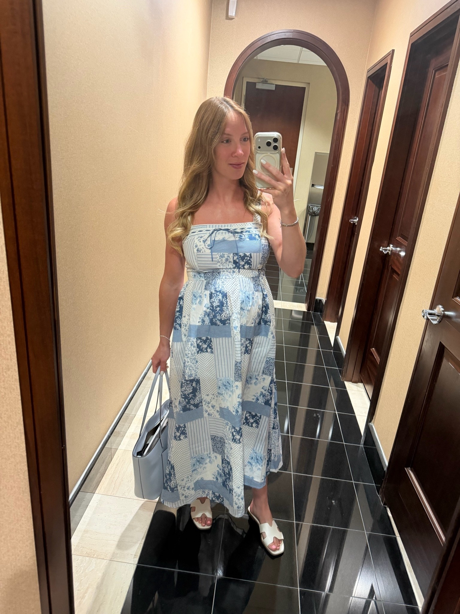 Closing day outfit💙

#LTKootd #LTKBump #LTKSeasonal