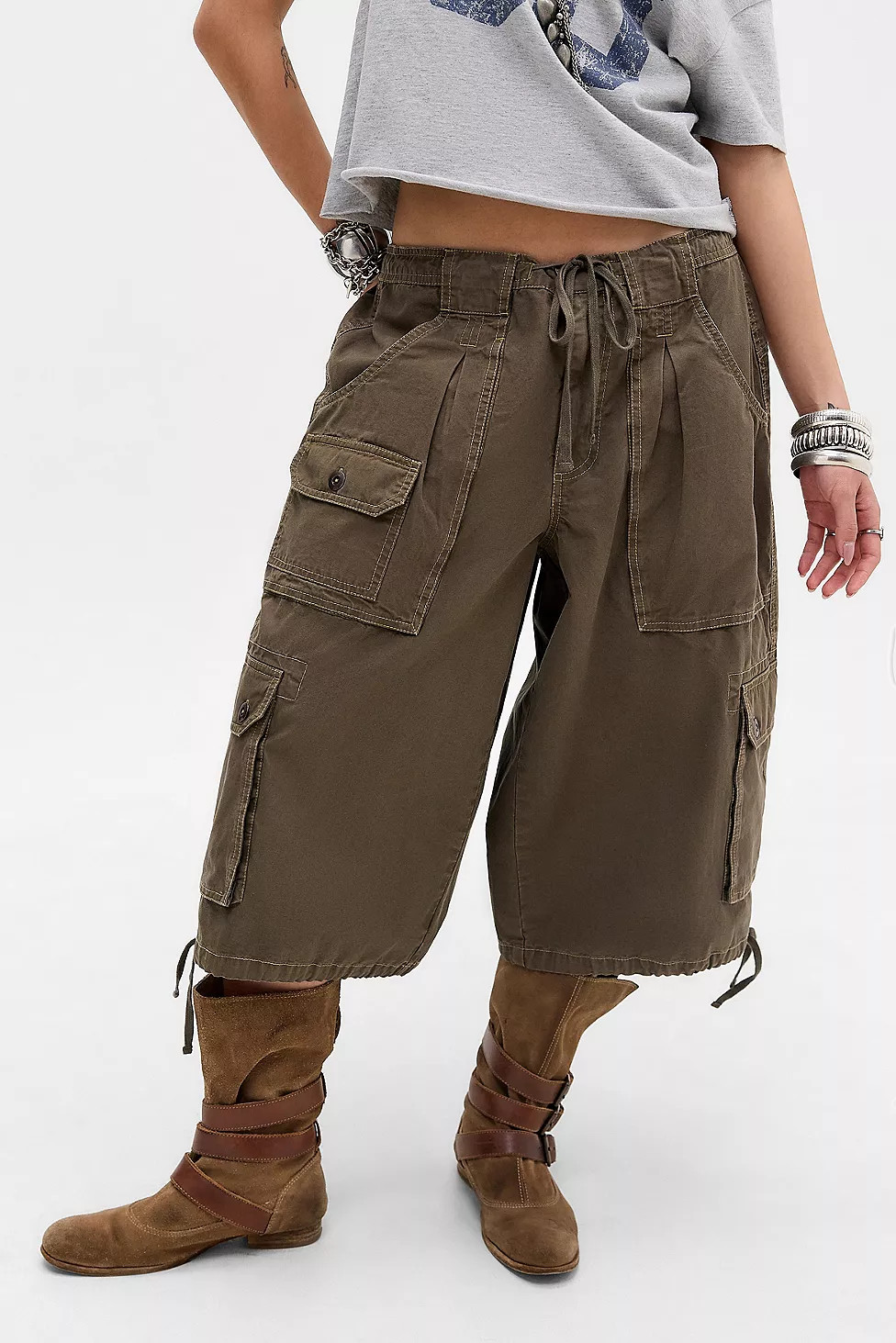 BDG Diego Crop Cargo Trousers | Urban Outfitters UK