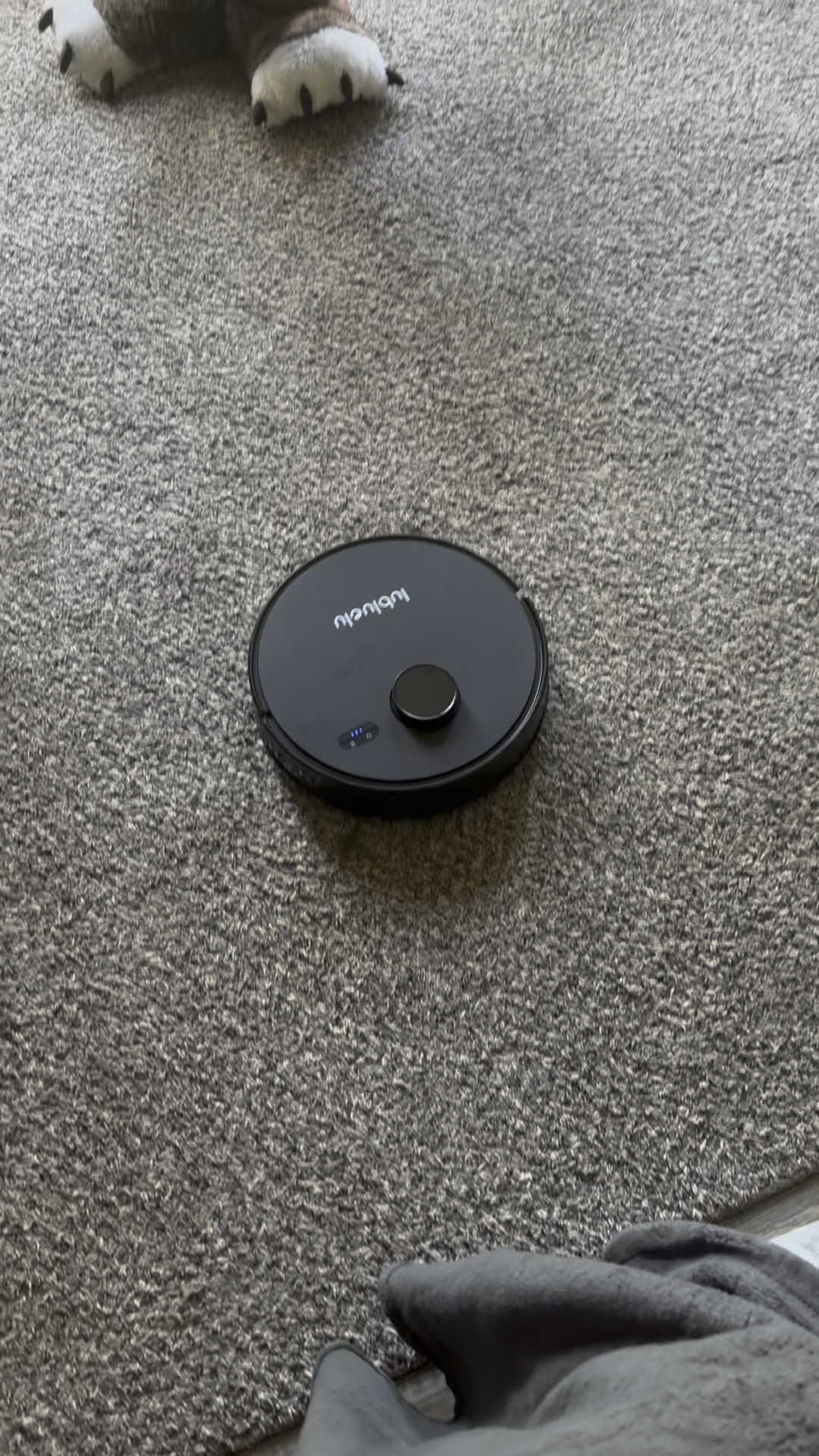 This thing is so cool! You can watch its progress through the app! You can see its path and where its going and where is been! It tells you how long it takes to clean the floor too! It vacuums and mops!! So worth it!! 

#LTKGiftGuide #LTKHome #LTKVideo
