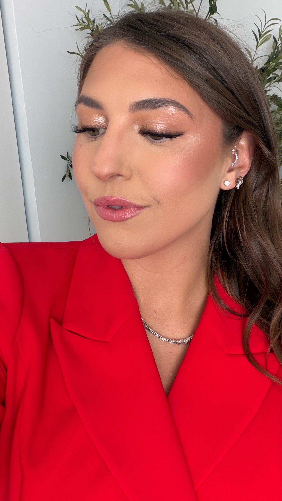 So many questions on my glitter eyeshadow/ Urban Decay Space Cowboy is a must!! Linking my makeup used below 👇🏼 

Makeup / glitter eye / glitter eyeshadow / makeup look / even g glam 

#LTKBeauty #LTKFindsUnder100 #LTKFindsUnder50