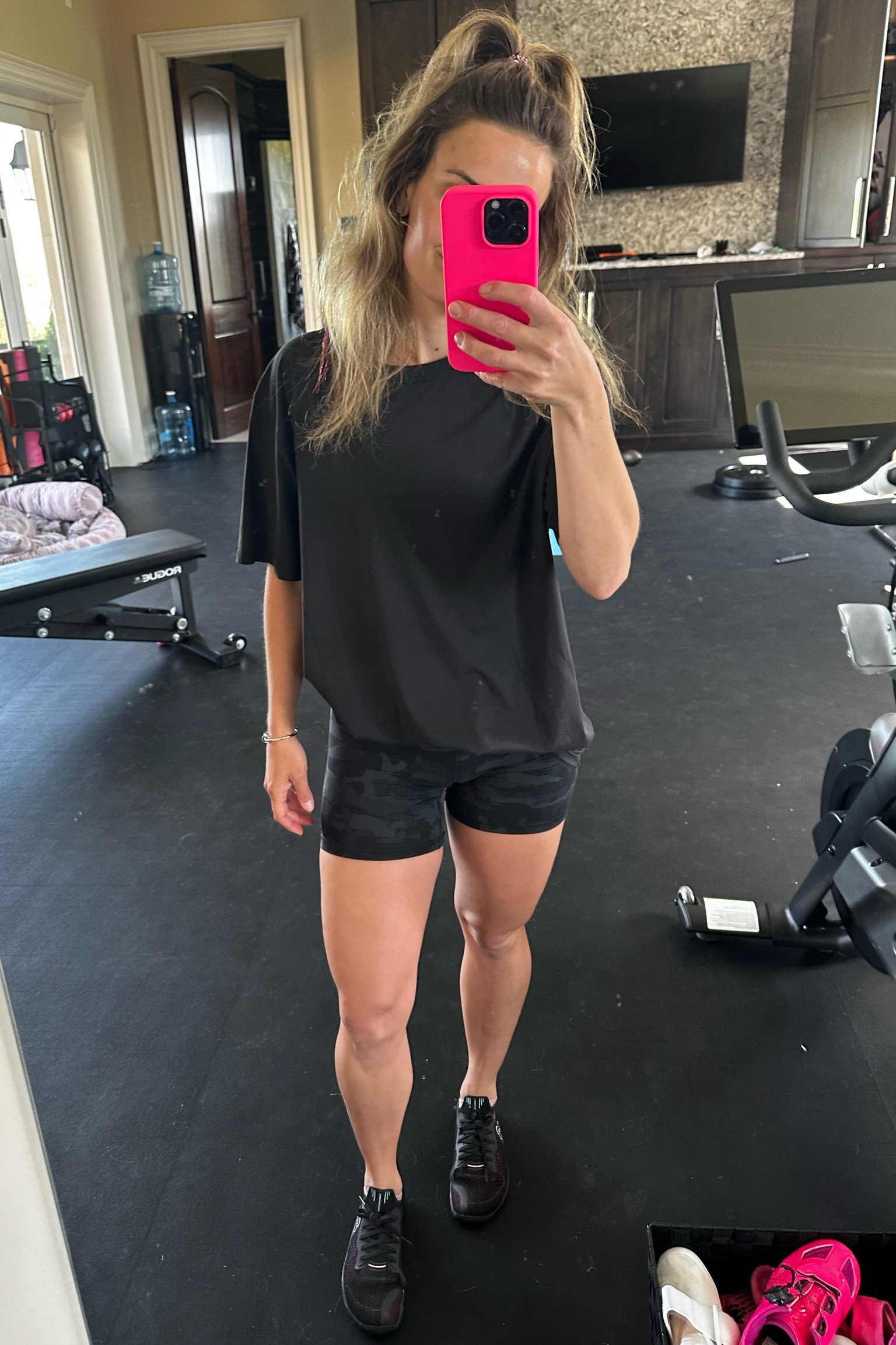 Workout OOTD 🏋🏼‍♀️ 

Lululemon 🍋 

Align Shorts | Men’s T-shirt 

Vivo Barefoot Sneakers 👟 The BEST workout shoes 🤩


#LTKfitness #LTKfindsunder100 #LTKActive