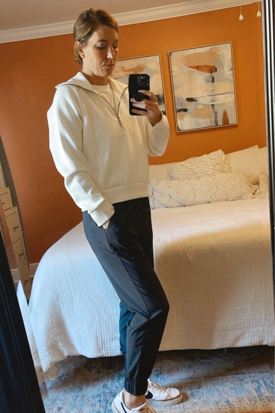 Butter soft top and the comfiest jogger 

#LTKstyletip #LTKfitness #LTKGiftGuide