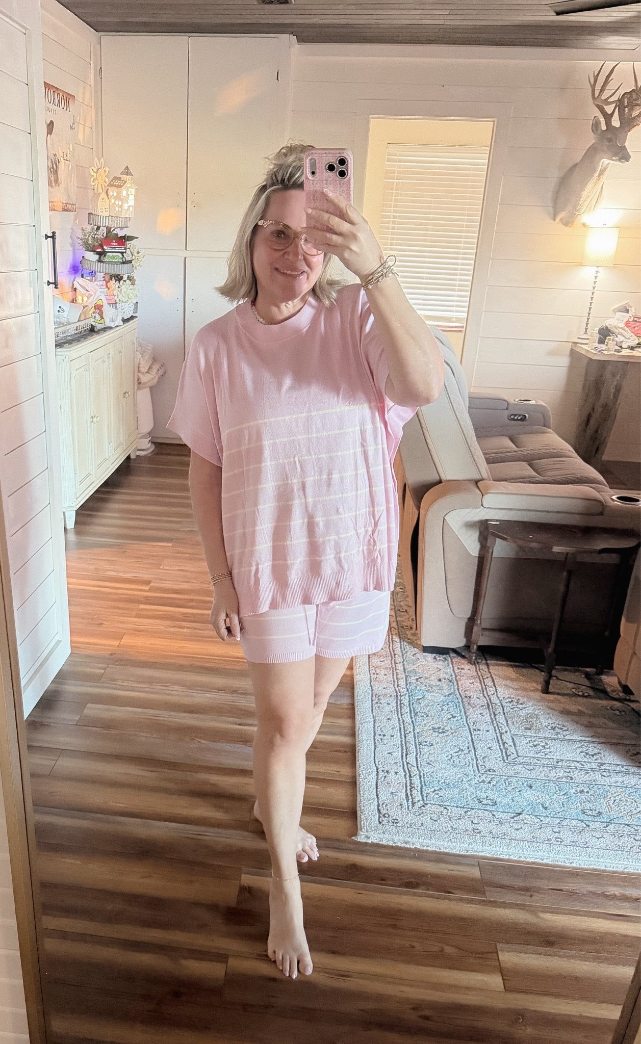 Cute 2 piece set

#LTKgrwm #LTKmomlife #LTKselfcare