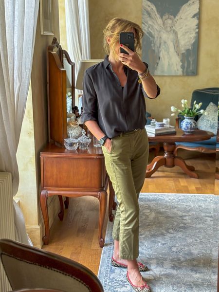 Pairing a silk shirt with some cropped khaki trousers & adding a splash of leopard for good measure.
.
#mymidlifefashion #jcrew #silk #balletpumps #springstyle #springfashion #ootd #wiw #mystyle #everydayfashion #outfitideas 

#LTKeurope #LTKover50style #LTKspring