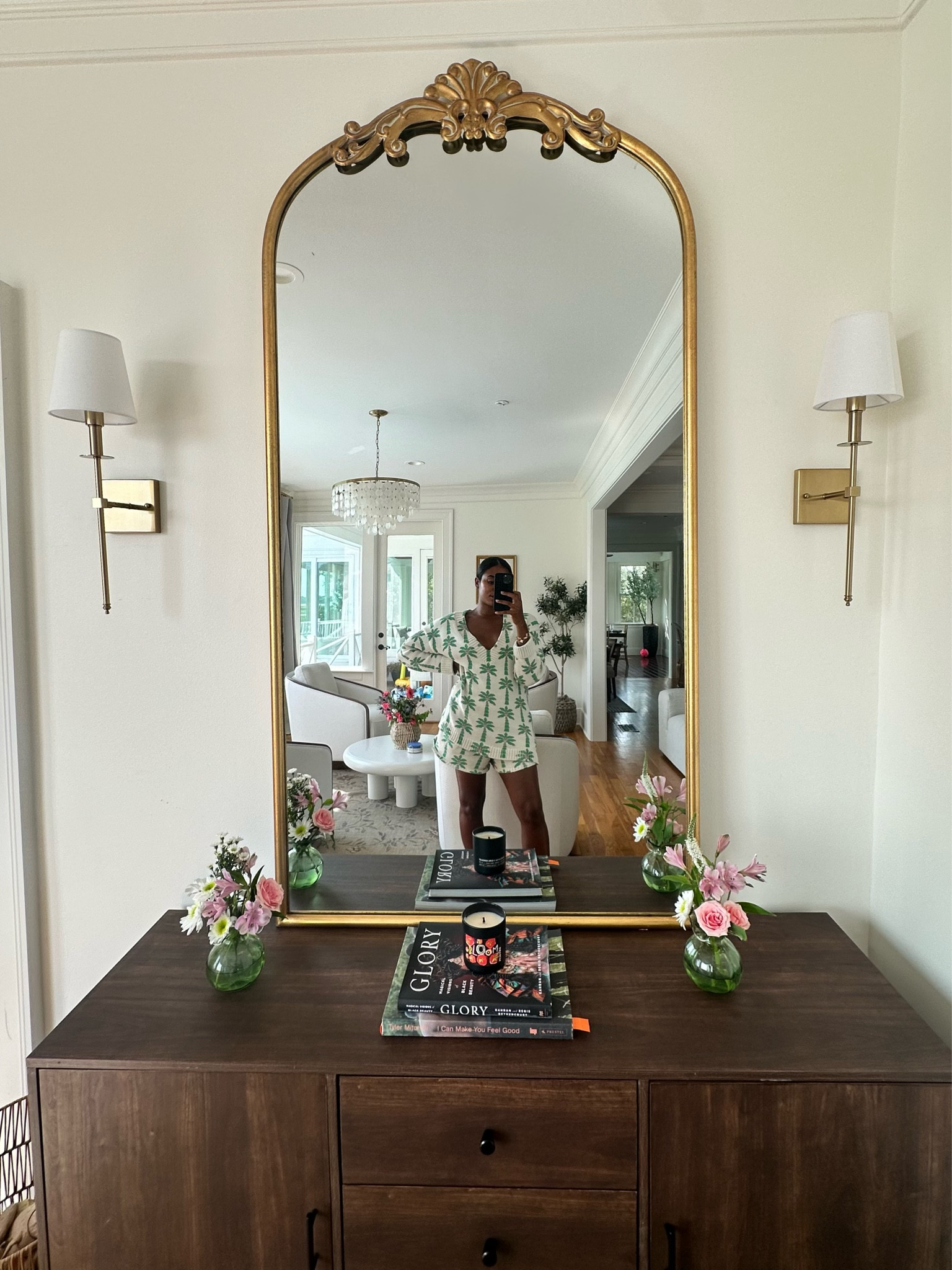 Showmeyourmumu, Gilligan Sweater, knit sweater, v-neck sweater, green sweater, matching sets, cozy outfit inspo, comfy loungewear outfit

#LTKStyleTip #LTKSeasonal #LTKFindsUnder100