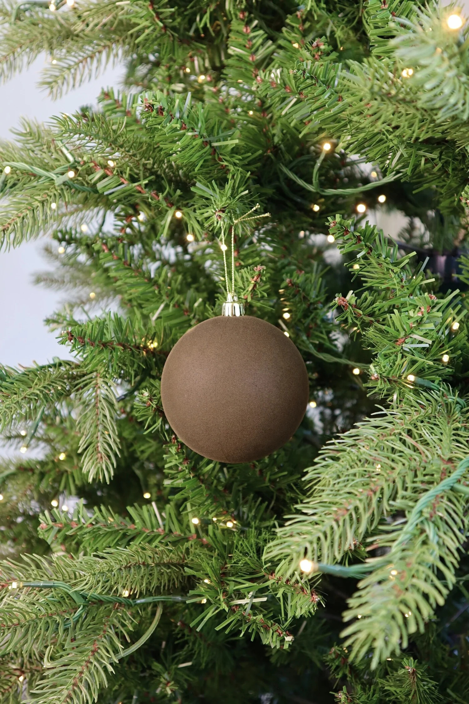 Flocked Ornament - Brown | THELIFESTYLEDCO