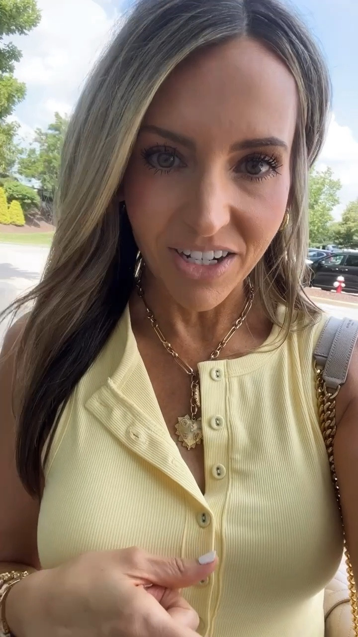 Today’s outfit of the day! Headed to the mall to check out the Nordstrom anniversary sale 💛


#LTKStyleTip #LTKSaleAlert #LTKPetite