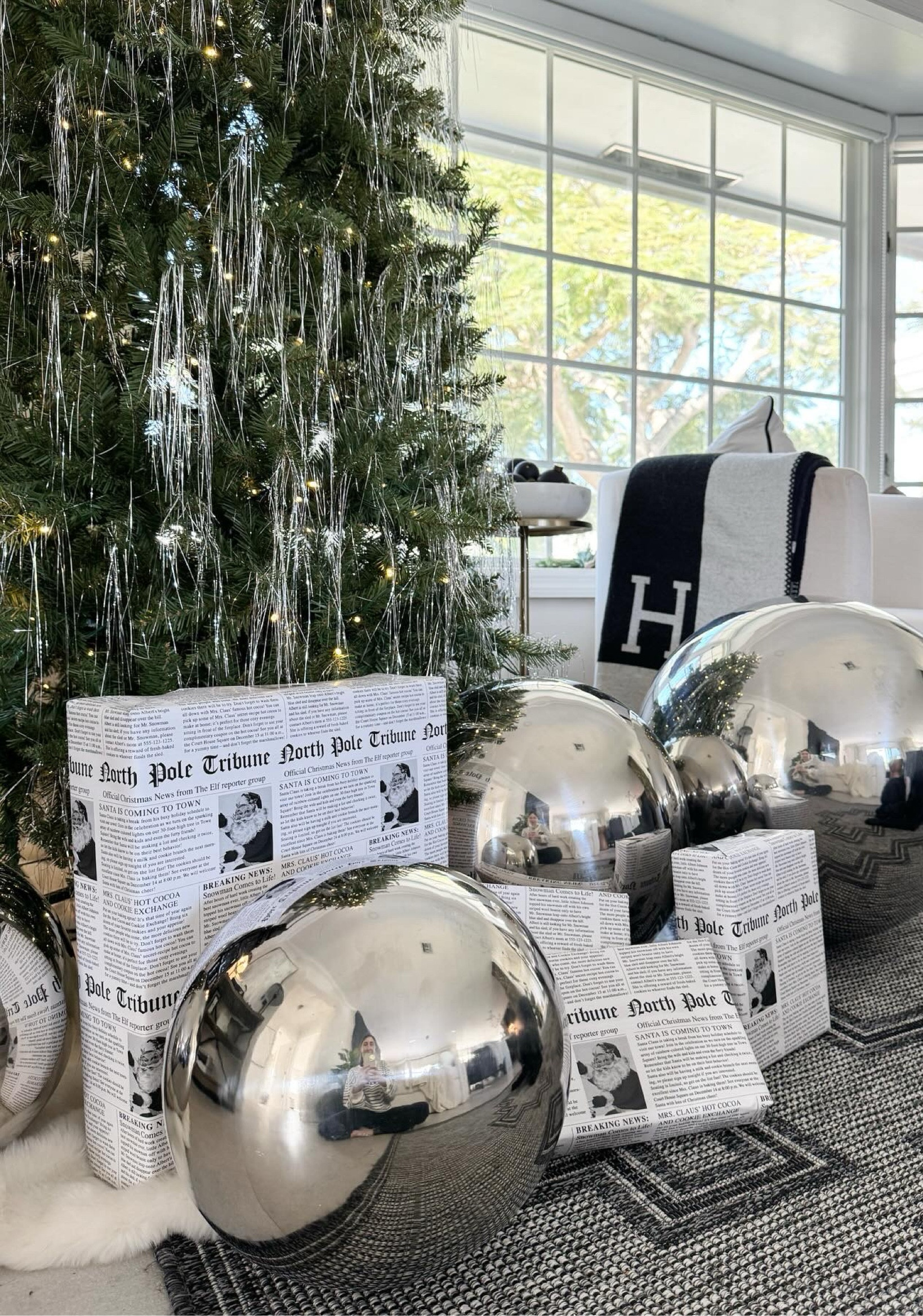 Lots of requests for these mirrored orbs from last year’s Christmas decor. I love how simple and incredibly decorative they are. I ordered size 12”, 16”, and 20” ✨

🤍 You can always shop my posts on my @shop.ltk. Download the app and follow @the_sip_studio for all my links and app exclusive content ✨ #christmas #christmasdecor #christmastree #christmasdecorations #modernchristmas #homedecor #myhome #myhomevibe #christmasmood #gazingball

Christmas silver orbs / gazing balls

#LTKSeasonal #LTKHome #LTKHoliday