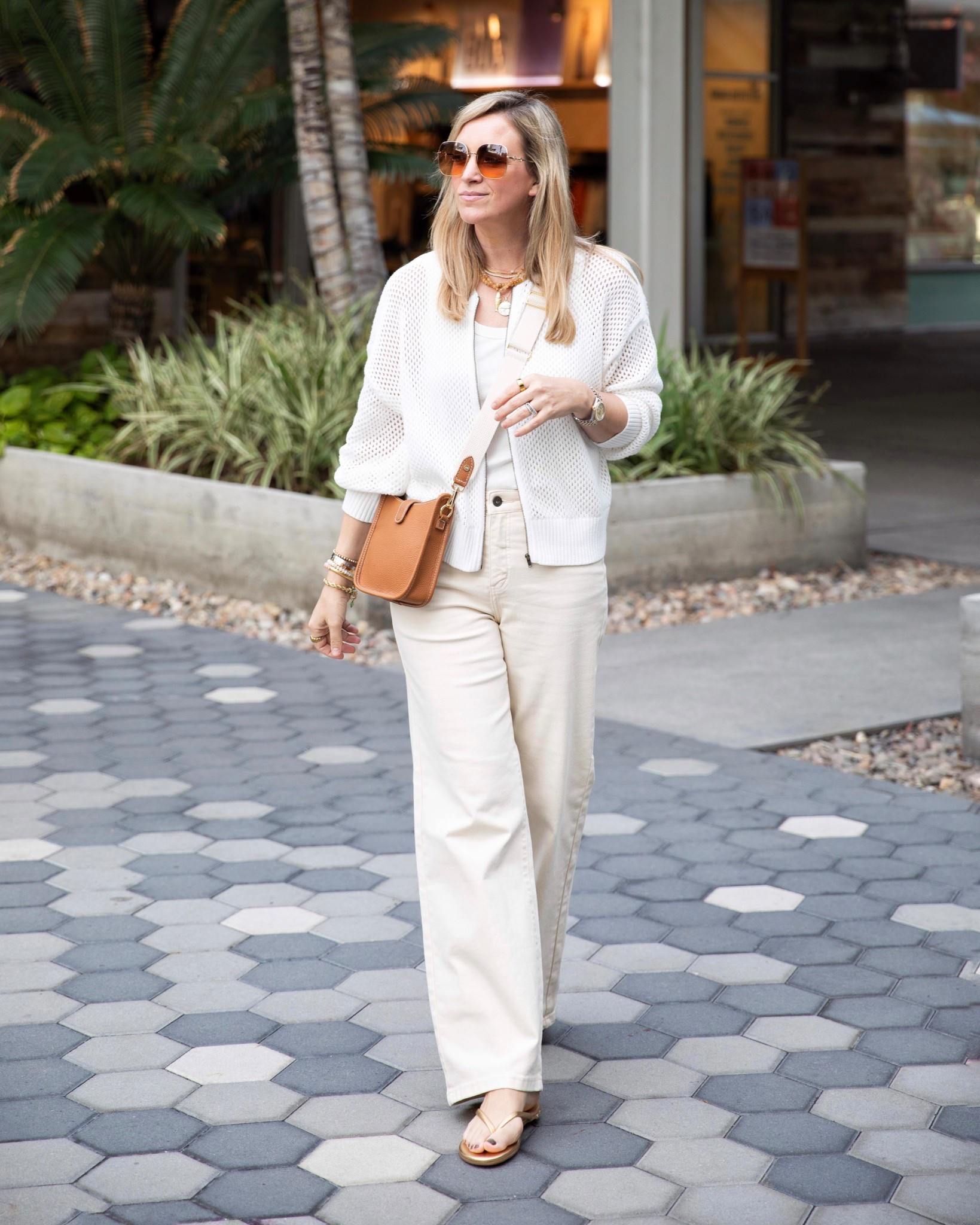 The lightweight denim and easy layering pieces you need this spring from @Carve Designs. 
Wearing the: Ever Tank, Audrey Wide Leg and Presley Mesh Bomber. Use code 15Nikki to save 😘 #CarveCreators

#LTKSeasonal