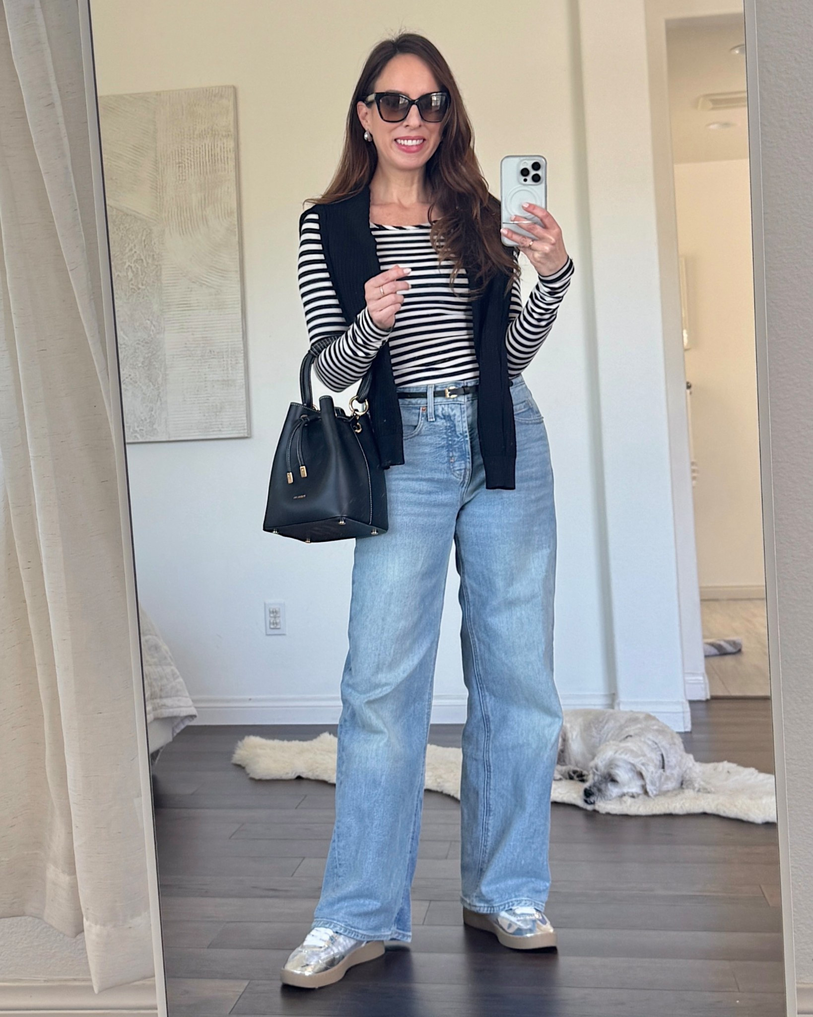 Jeans: 2 petite / Belt: S

Mom life in stripes

#LTKFindsUnder50 #LTKOver40 #LTKFindsUnder100