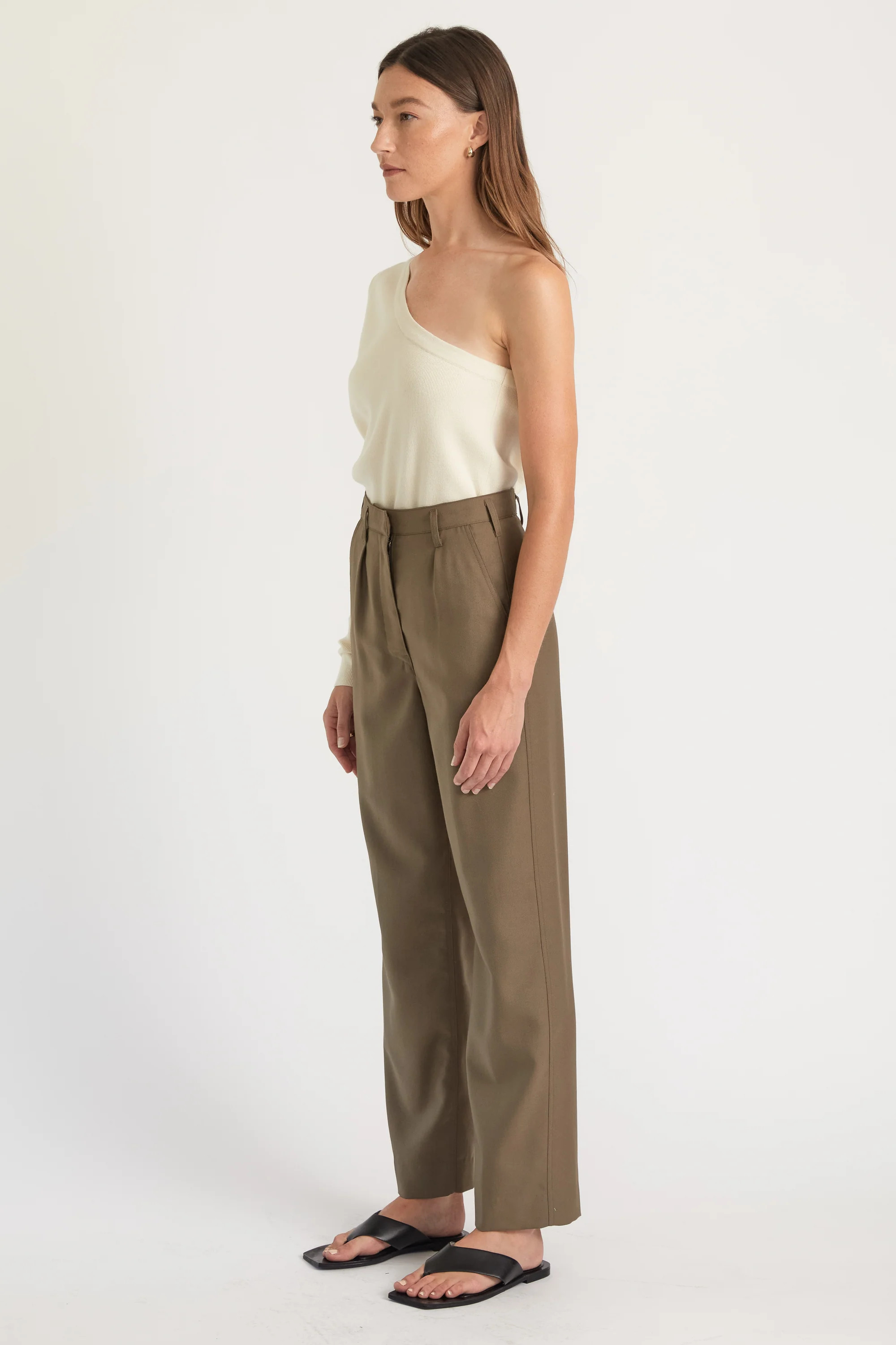 One Shoulder Long Sleeve Knit Top | Almina Concept