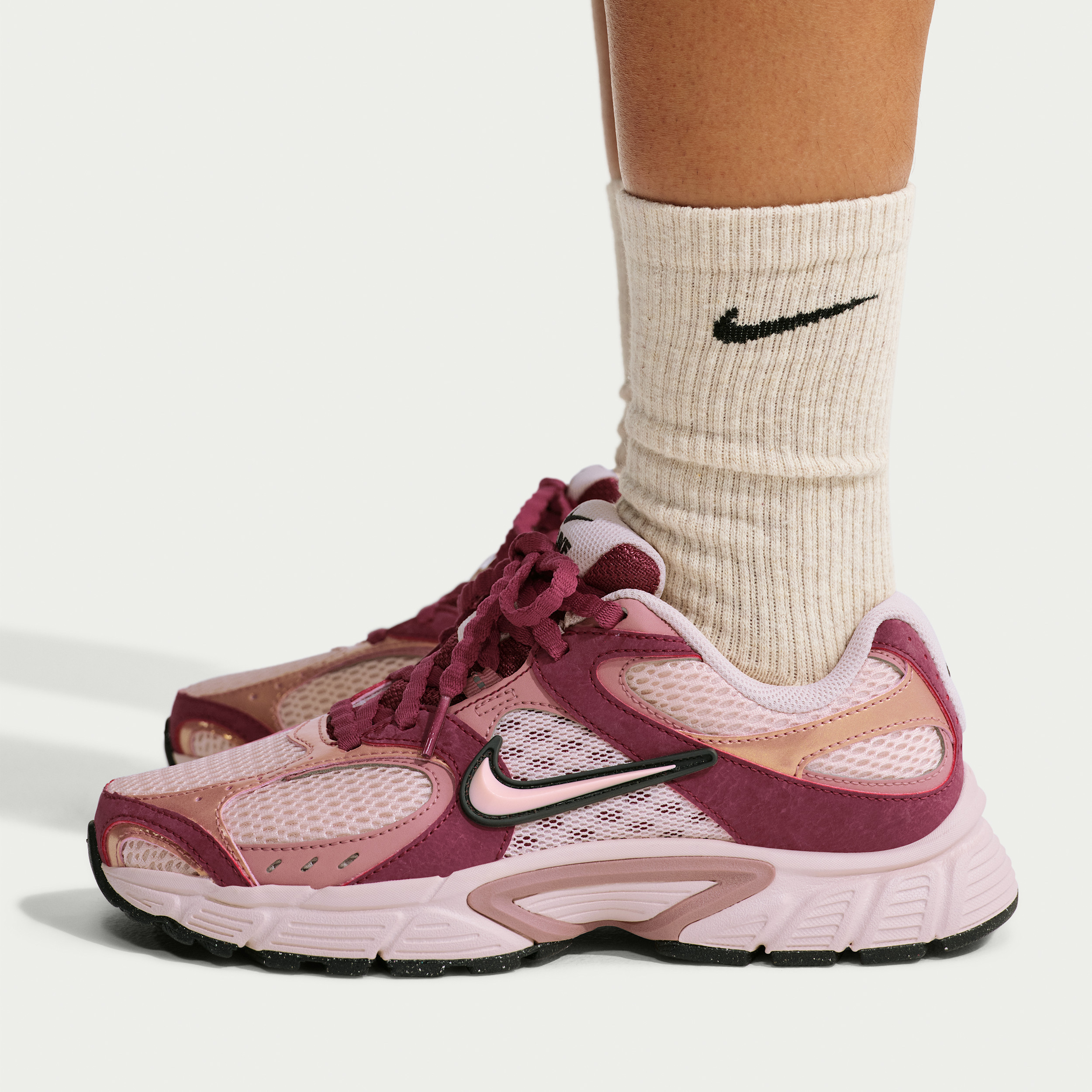 Nike Women's V5 RNR LX Shoes in Orange | IQ6640-800 | Nike (US)