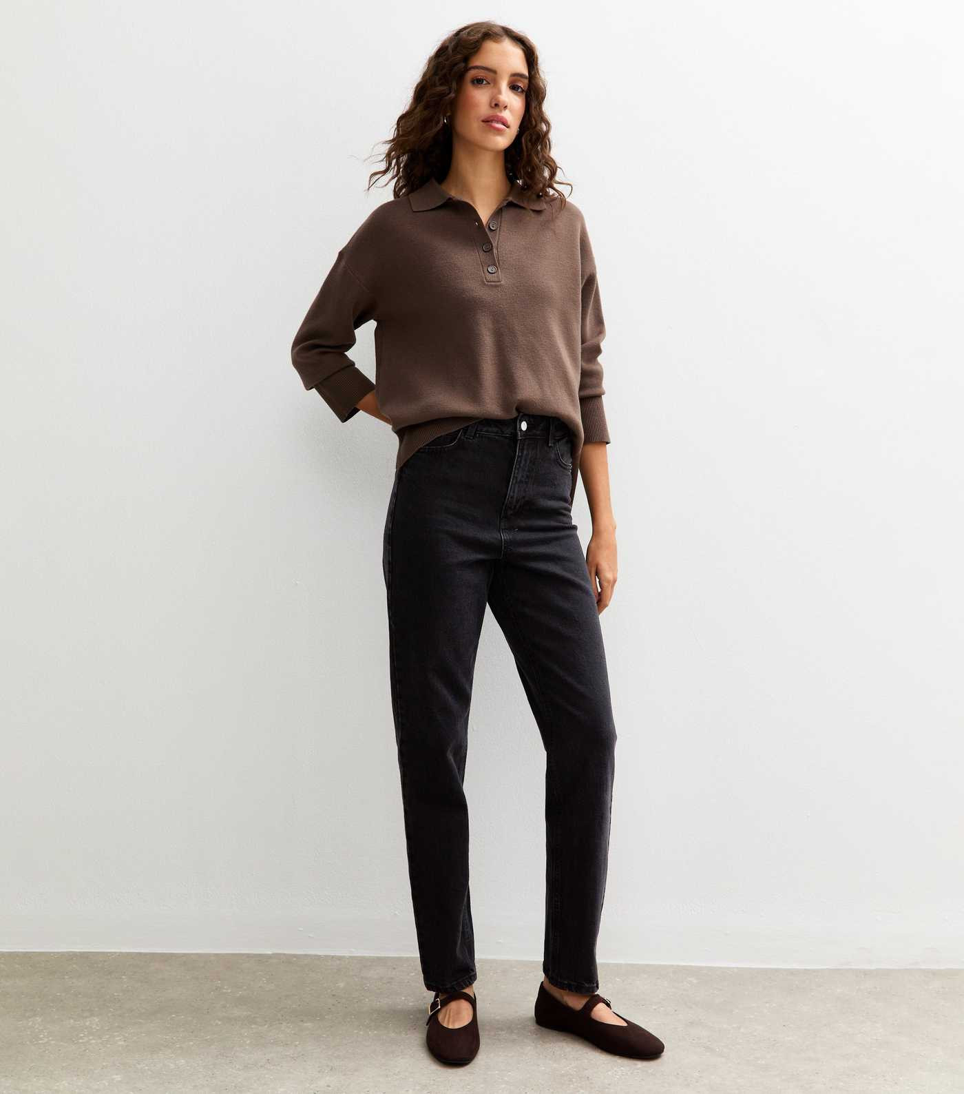 Tall Washed Black High Waisted Mom jeans | New Look | New Look (UK)