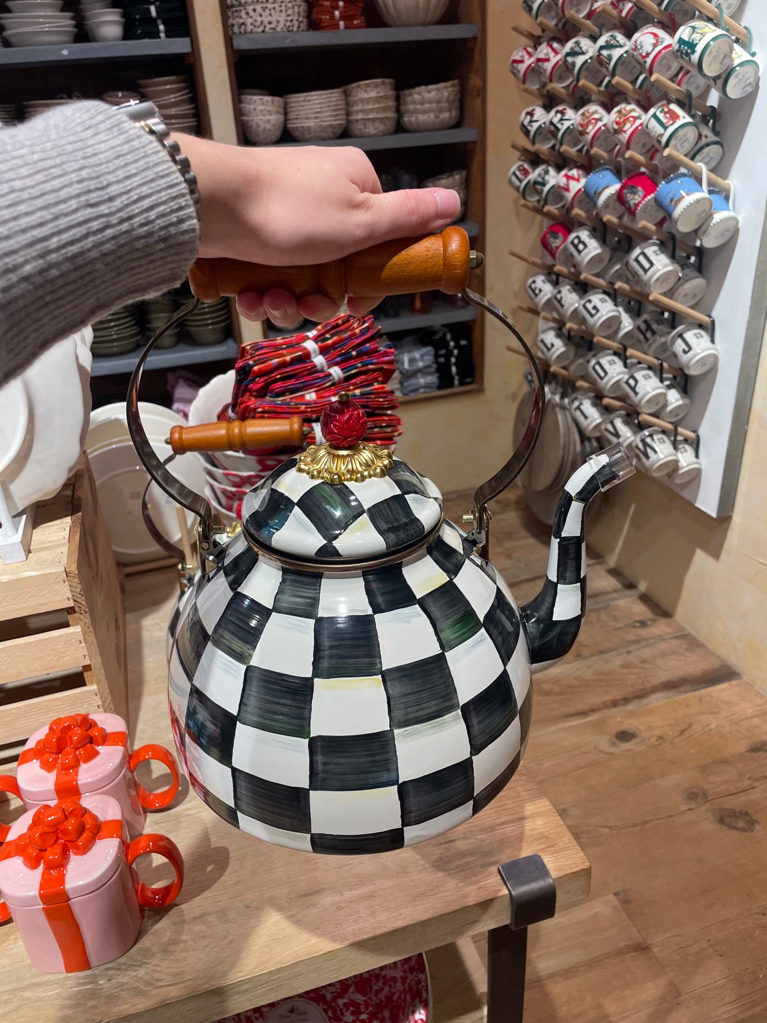 The MacKenzie-Child’s tea kettle is now available at Anthropologie… and I’m obsessed!! 🫖🖤

#teaparty #teakettle #homedecor #kitchendecor #giftguide #giftsforher #momgift #motherinlawgift #anthrohome #mackenziechilds 

#LTKHoliday #LTKGiftGuide #LTKHome