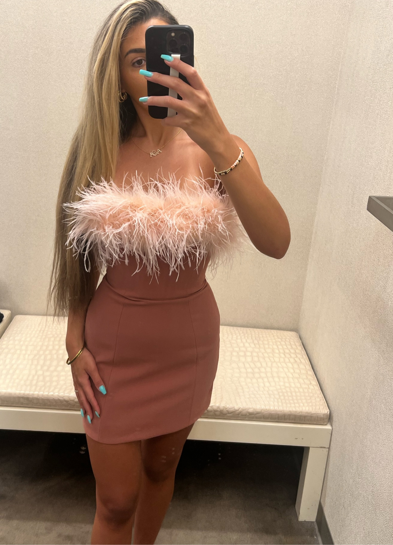 This dress has a build in corset that will give any one the most gorgeous hour glass figure LTK dresses

#LTKwedding #LTKcurves #LTKunder50