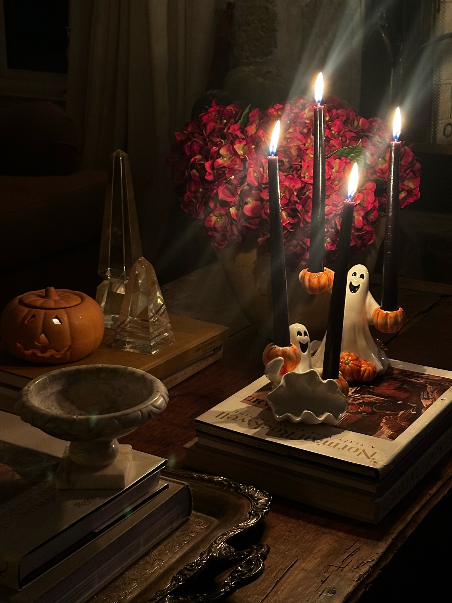 A Halloween coffee table 

#LTKSeasonal #LTKHome #LTKHalloween