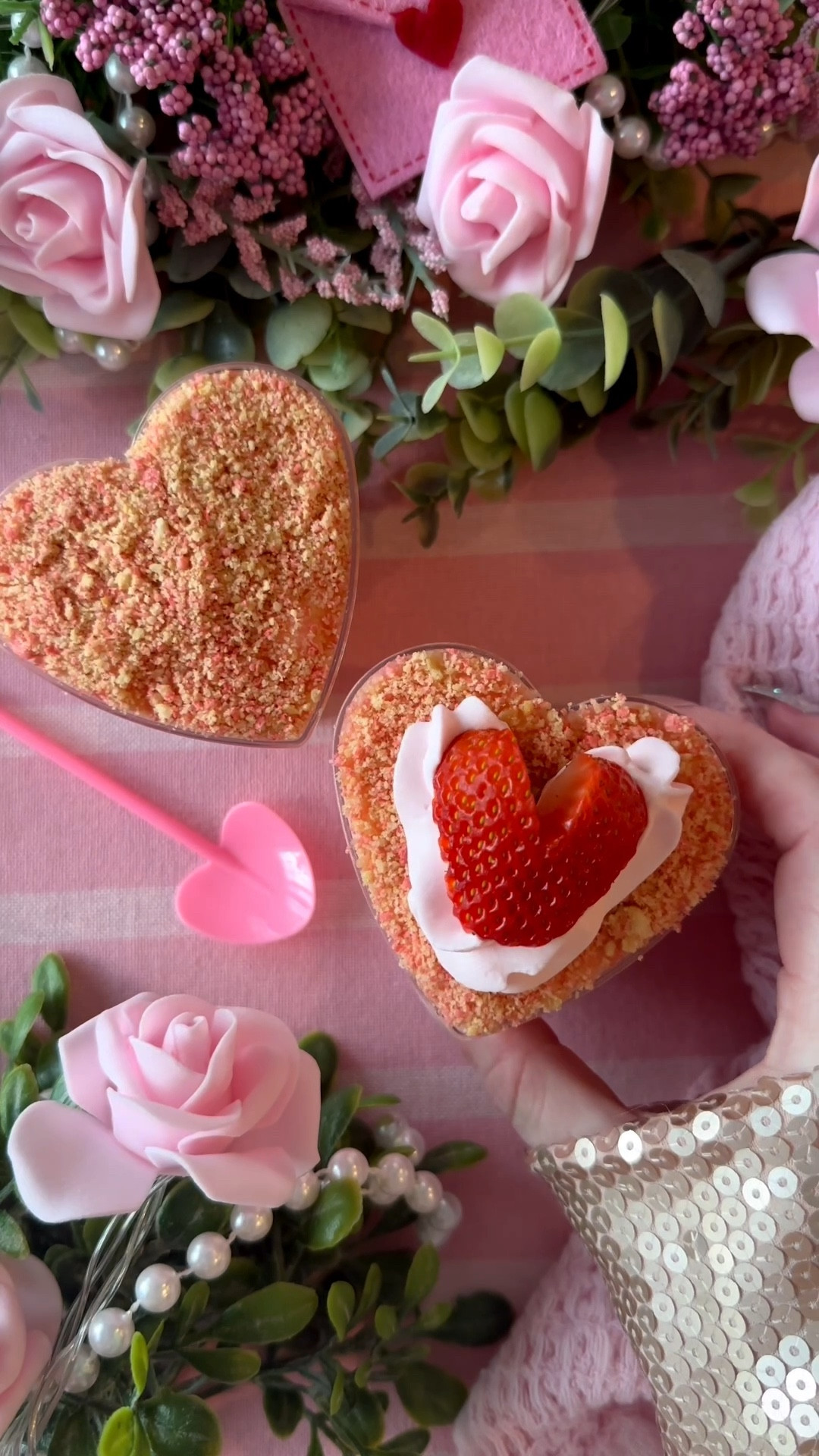 These strawberry dirt puddings pair well with these heart containers with lids that would be perfect for a Valentine’s Day party. 

#LTKSeasonal #LTKfoodie