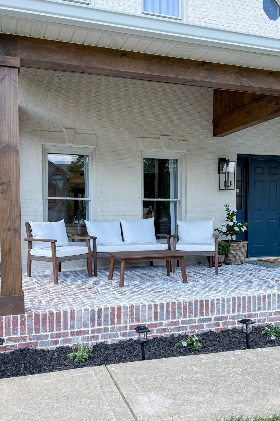 Patio set on major sale! Almost 60% off 🤯

#LTKSeasonal #LTKHome