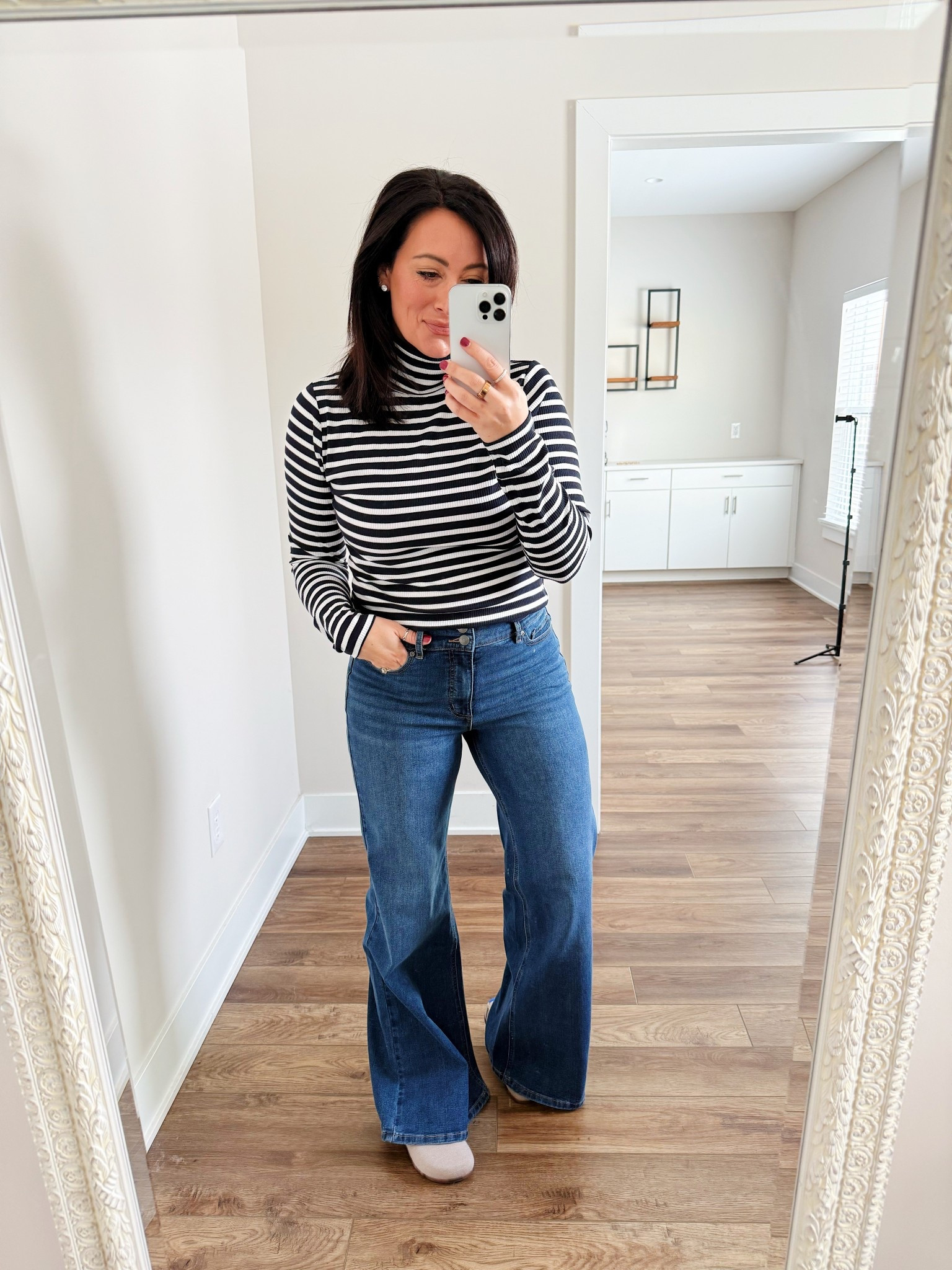 WALMART HAUL 
• medium top - true to size 
• size 6 denim 


#LTKHoliday #LTKFindsUnder50 #LTKootd