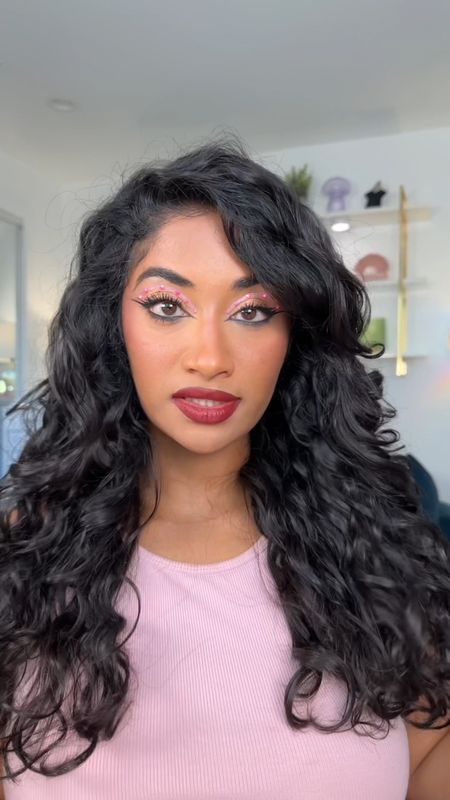IN DEPTH WAVY CURLY HAIR ROUTINE 🤎

Tap the product for the shade l use‼️

#LTKVideo #LTKStyleTip #LTKBeauty