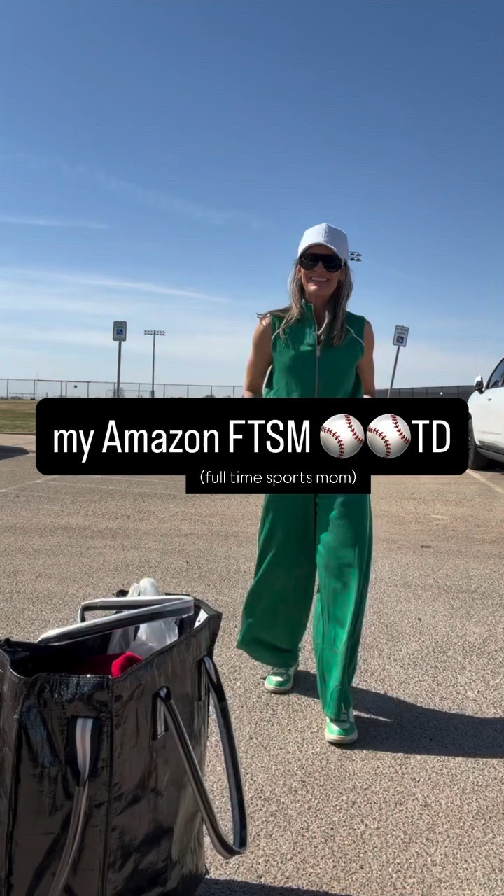 Day 2 ⚾️⚾️TD- comment “sport” for the links. 

Jumpsuit from Amazon- wearing size small and it comes in so many colors- I also have it in black and get compliments on both. ❤️

And I LOVE my rolling tote bag from @amazon 🙌👏
