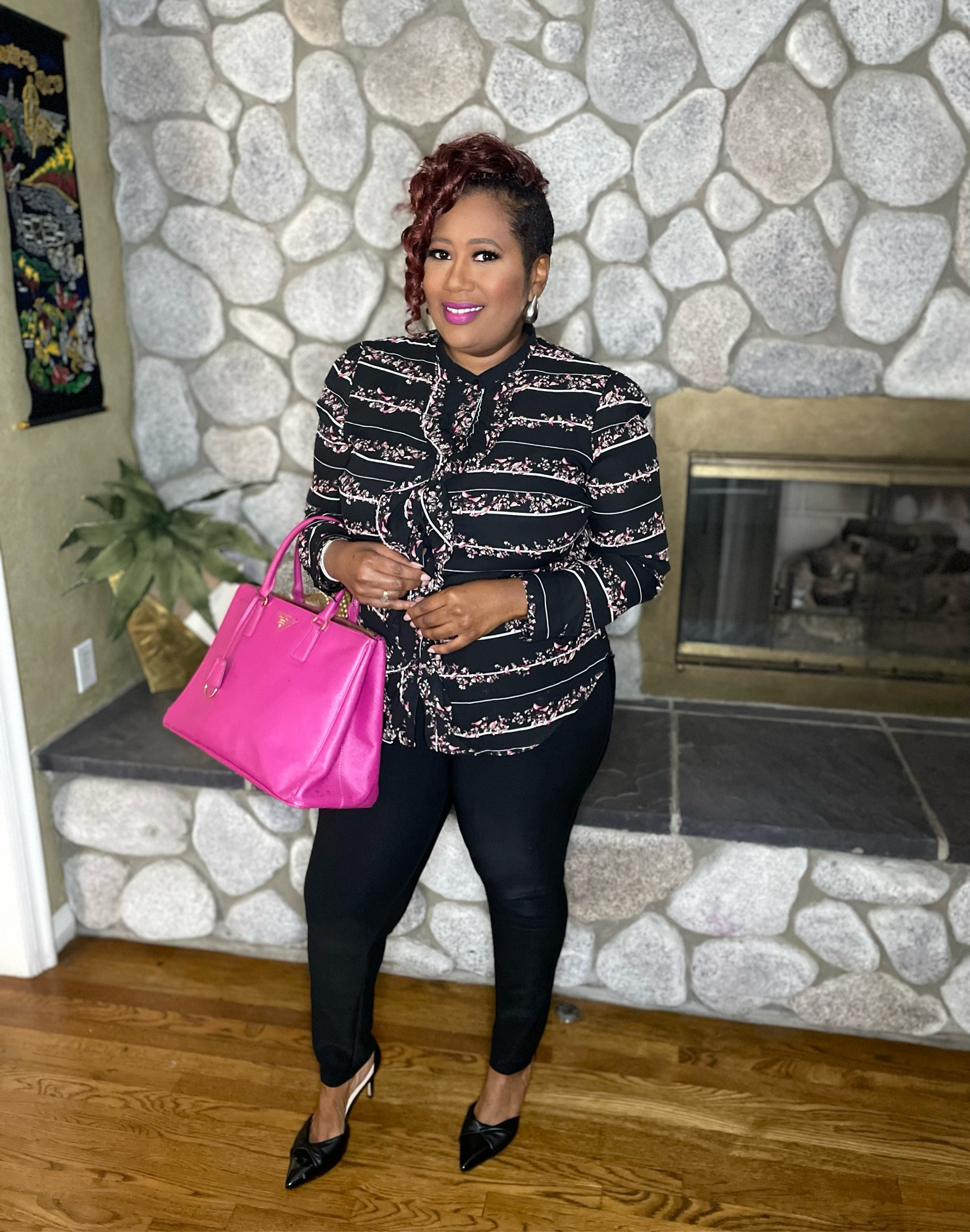 Easy workwear outfit! Dark floral blouse, black slacks, pumps and bag in a classic shape in an eye catching color. Done and done!

#LTKworkwear #LTKmidsize #LTKplussize