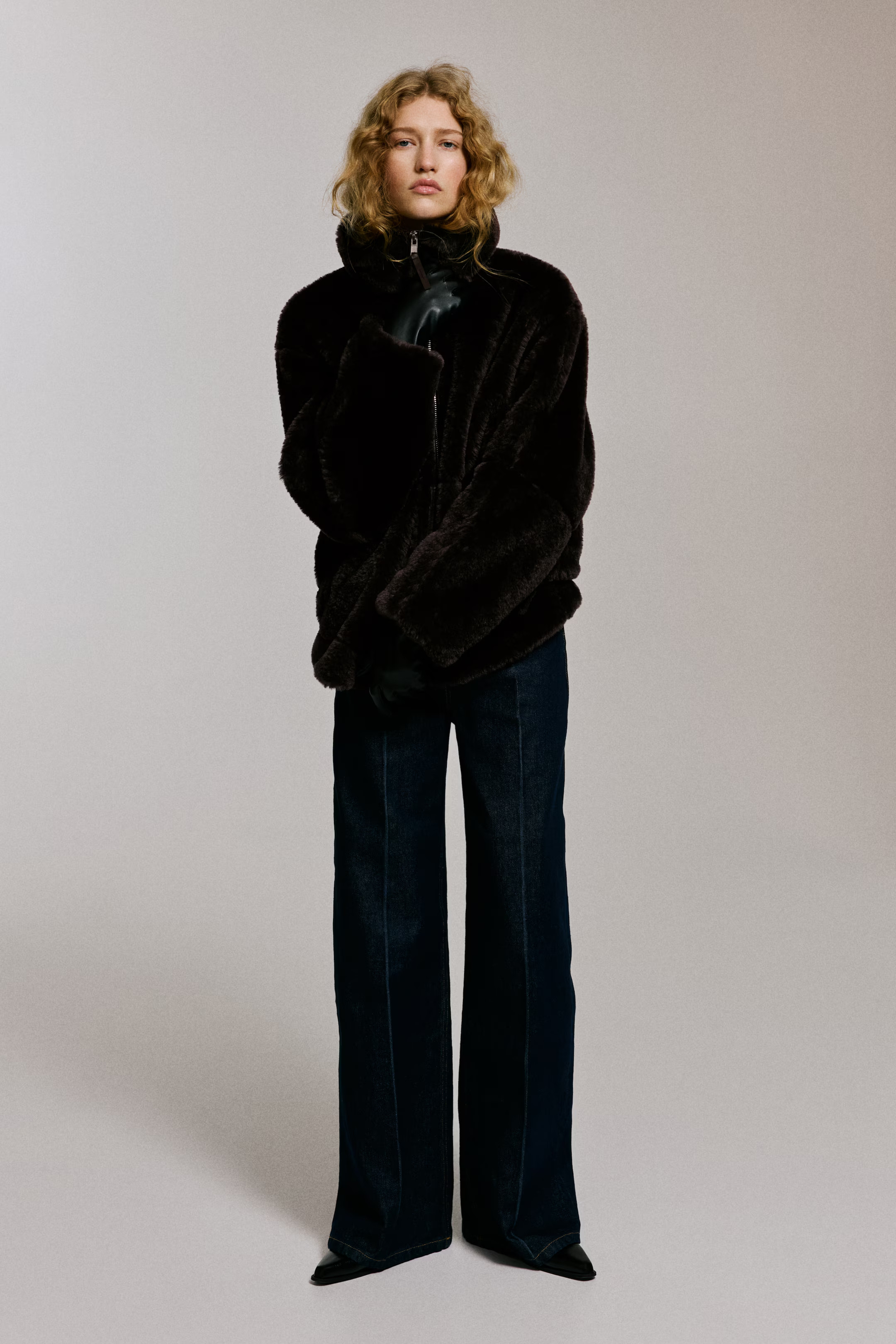 Oversized jacket | H&M (UK, MY, IN, SG, PH, TW, HK)