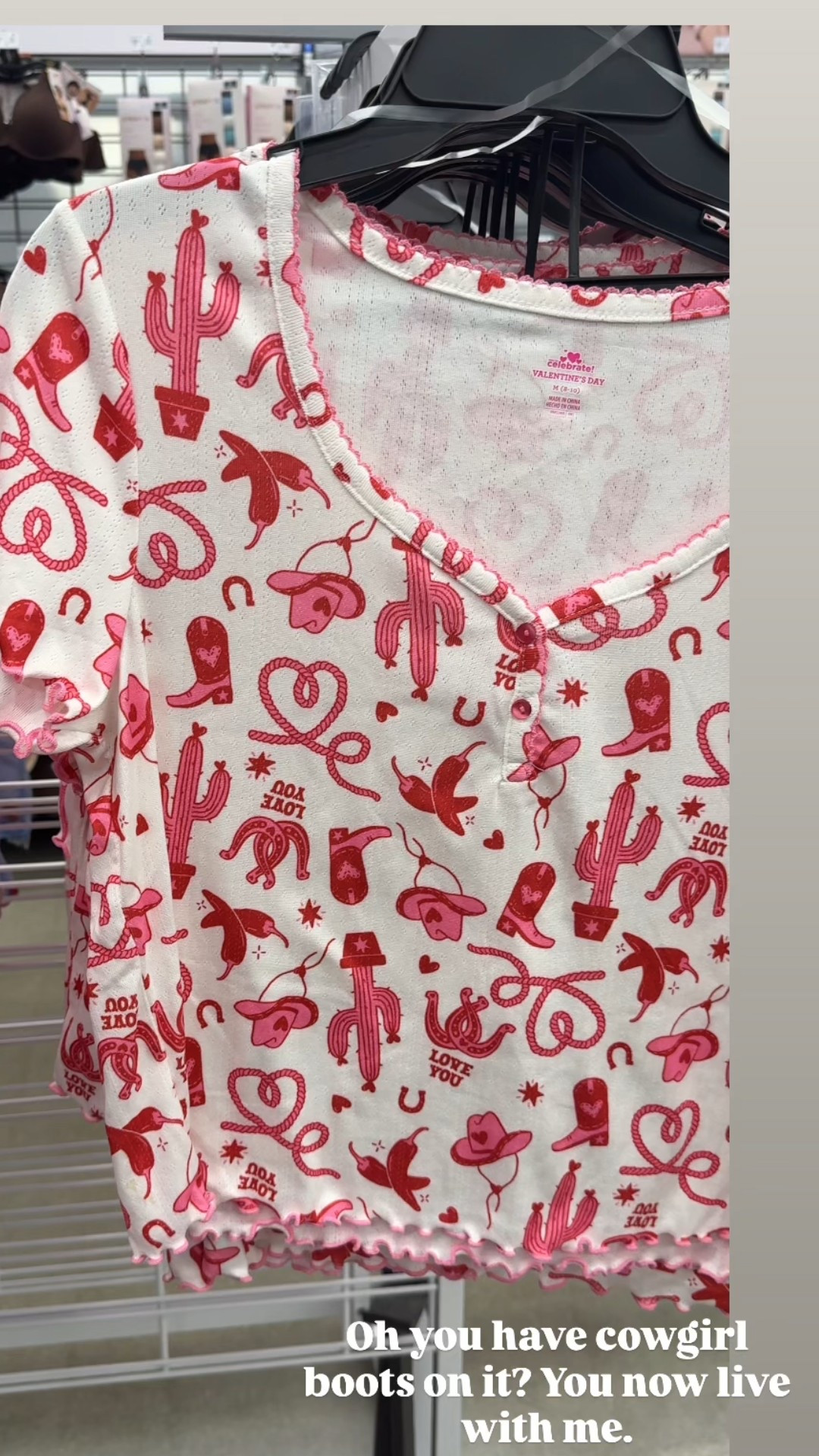 If it has cowgirl boots on it… I’m sold 🤠💘
Found this Walmart graphic top and the print is EVERYTHING—cowboy boots, hearts, and all the western cuteness. Soft, comfy, and such an easy statement piece to style with denim, cargos, or layered under a jacket.

Perfect for western-core lovers, casual days, or adding a little personality to your everyday outfits.

✨ Western-inspired print
✨ Soft + comfy fit
✨ Easy everyday top
✨ Affordable Walmart find

#LTKgrwm #LTKSaleAlert #LTKootd