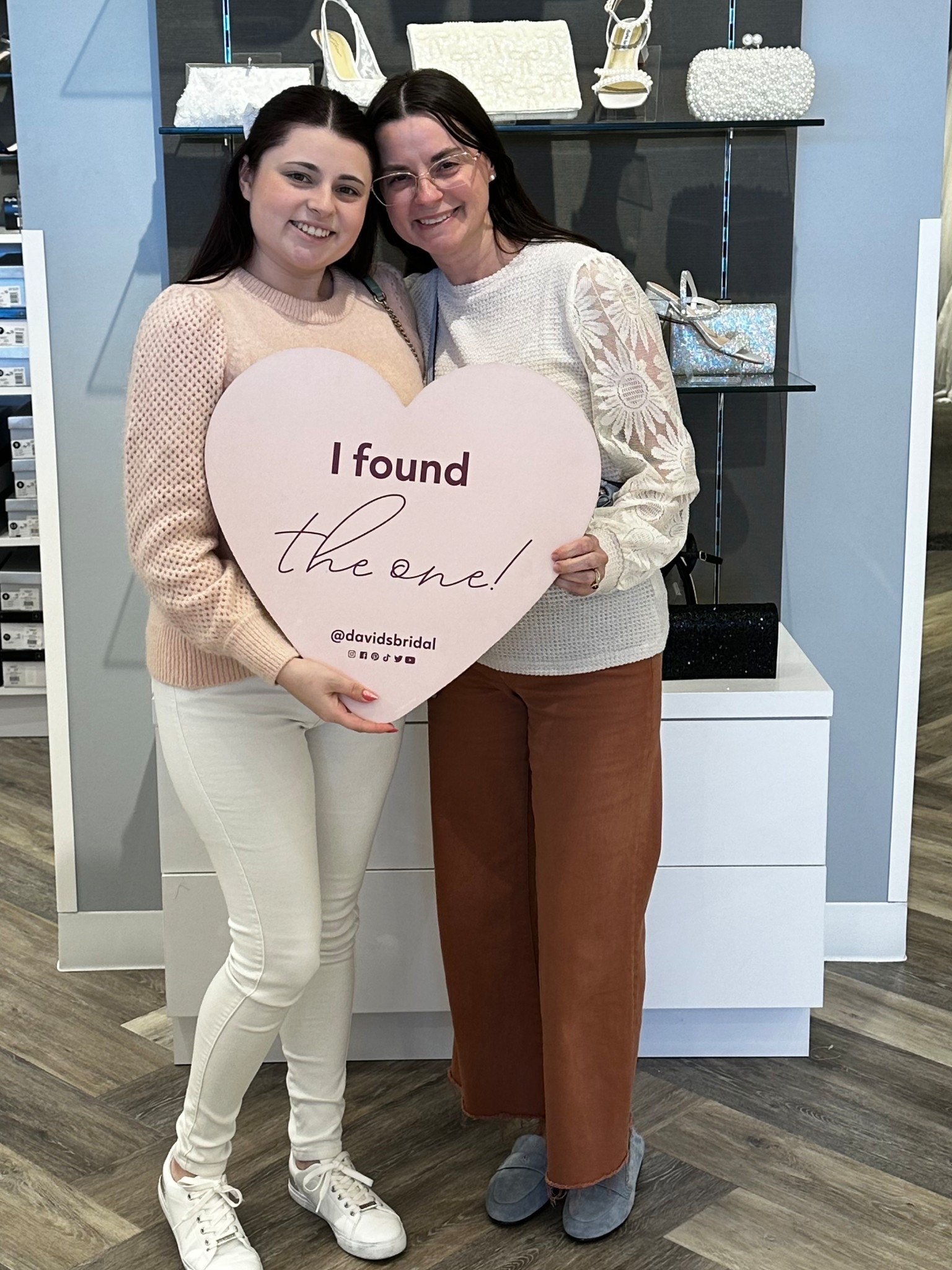 We are both wedding ready!  Her dress and my dress are secured!  Can’t wait until our next fitting!

This outfit kept me comfy and casual !

#LTKmomlife #LTKWedding #LTKvlog