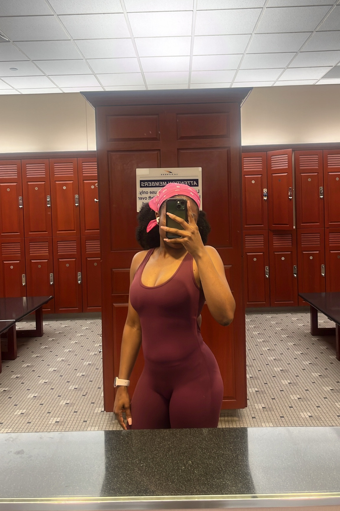 Got a lot of stares in the gym in this one. 😅👀 #gymfit

#LTKStyleTip #LTKFindsUnder50