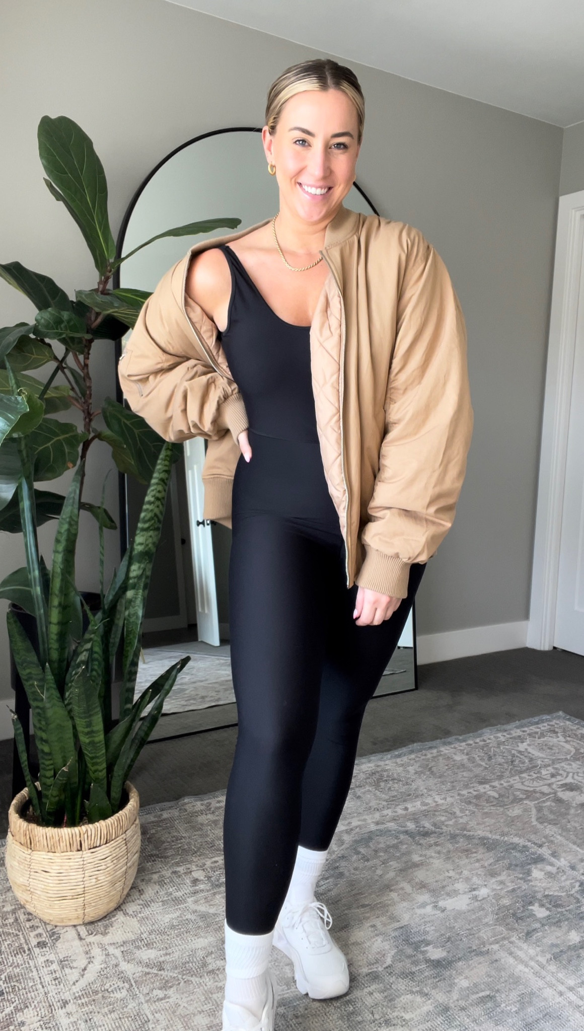 Bodysuit styled for fall 🍂

Bodysuit: Old Navy - L (linked similar)
Jacket: ASOS - US 10 (linked similar)
Shoes: TTS

#LTKfit #LTKSeasonal #LTKshoecrush