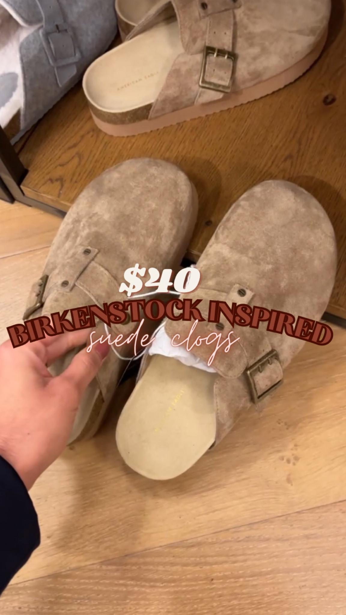 On sale now for less than $30! 🍂✨



Birkenstock Boston inspired
American eagle
AE finds
Aerie
Platform suede clogs
Boston dupes
Platform clogs
Fall shoes
Fall outfit ideas
Casual fall outfit
Cozy shoes

#LTKfindsunder50 #LTKsalealert #LTKshoecrush