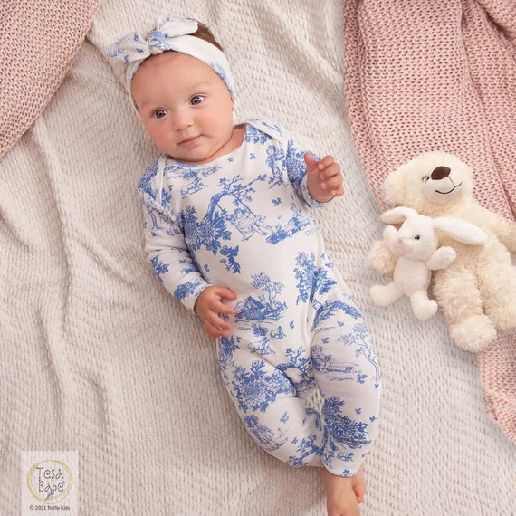 Baby Girl Hospital Outfit Blue Toile Du Jouy Cotton Newborn - Etsy | Etsy (US)