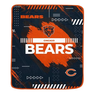 NFL Chicago Bears Game Tech Ultra Cozy Throw Blanket | Target