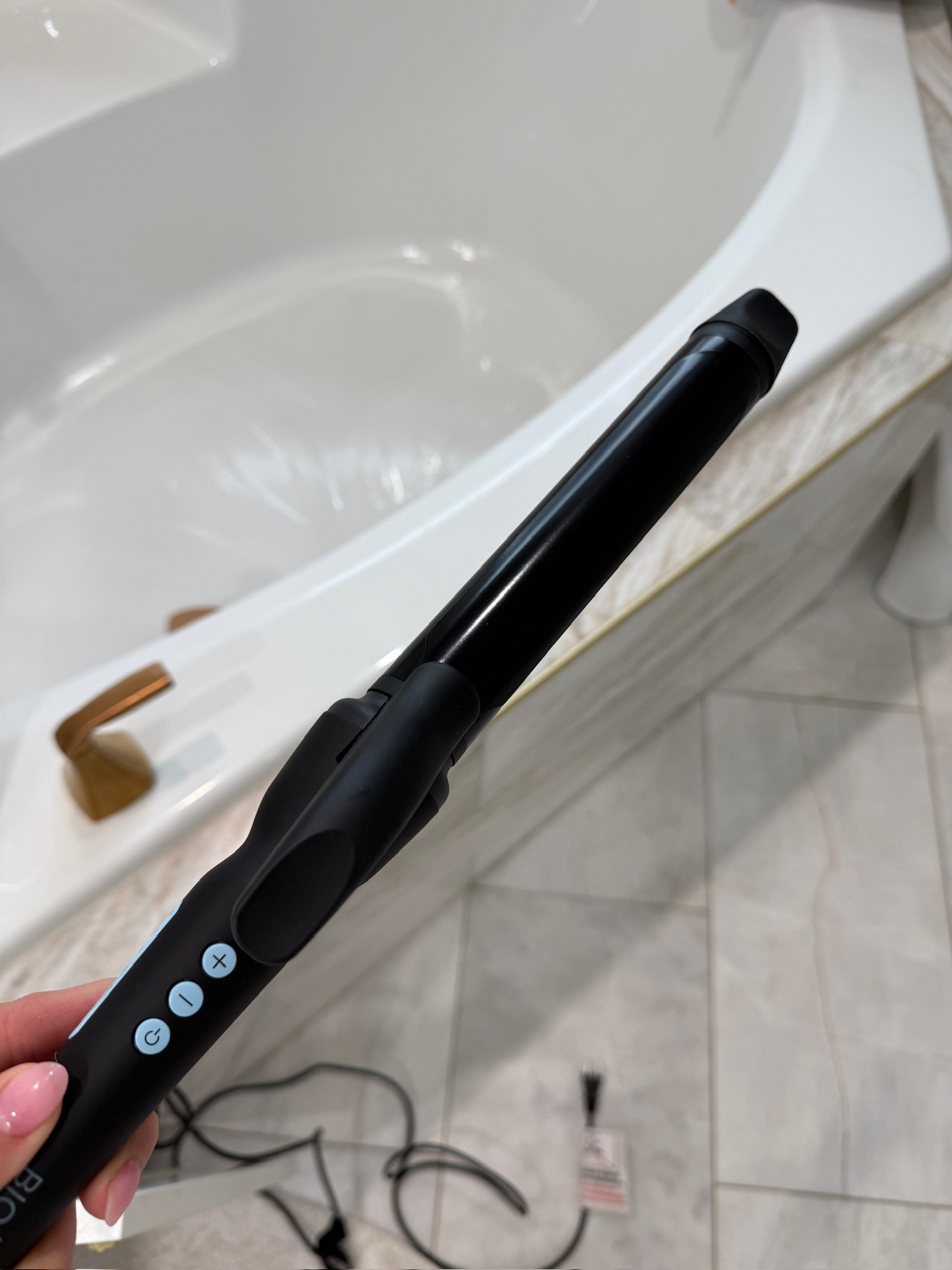 The best curling iron!! 

#LTKdayinmylife #LTKselfcare #LTKgrwm