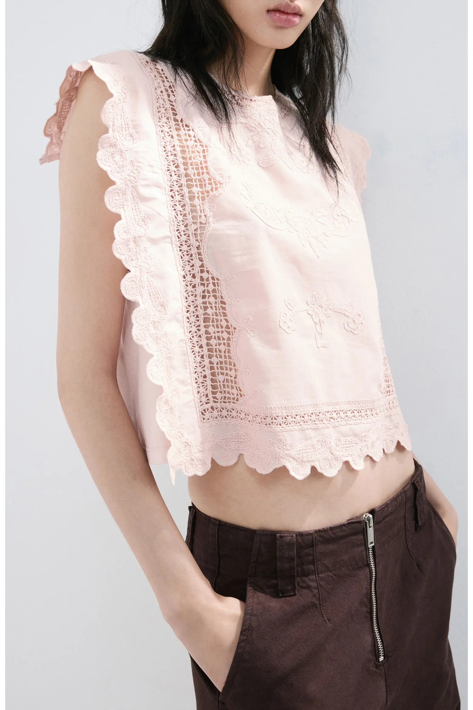 Embroidered Scalloped Trim Crop Cotton Blend Top (Women) | Nordstrom | Nordstrom