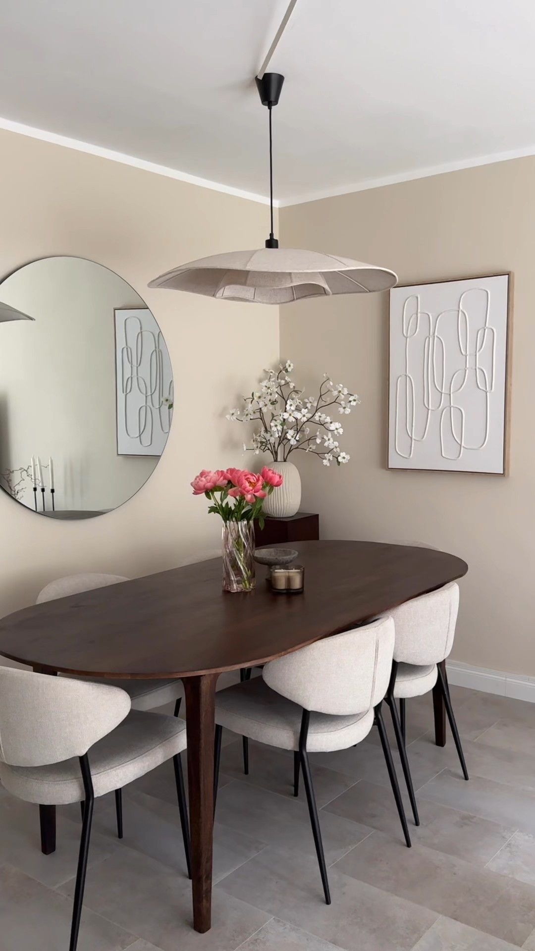 Esszimmer diningroom Interior ideas interiorinspo esszimmerstühle esstisch Esszimmerlampe hängelampe Spiegel Leinwand Vase Tisch Holztisch diningtable Kunstblumen Ikea hmhome Westwing Olivenbaum 

#LTKdeutschland #LTKhome #LTKeurope