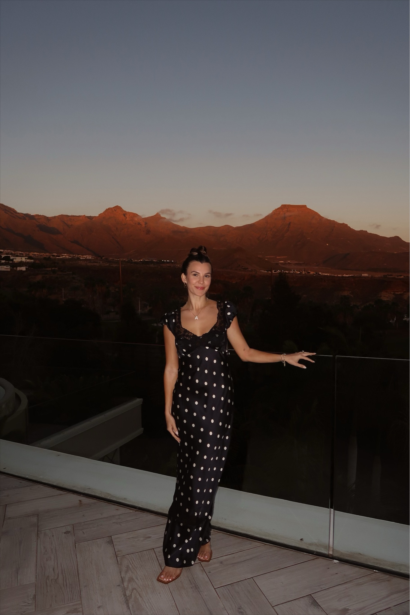 Dinner outfit in Spain 🌴🍸Size small in the dress!

#datenightoutfit #vacationoutfit #resortwear #springdress #freepeopledress 

#LTKSeasonal #LTKstyletip #LTKeurope