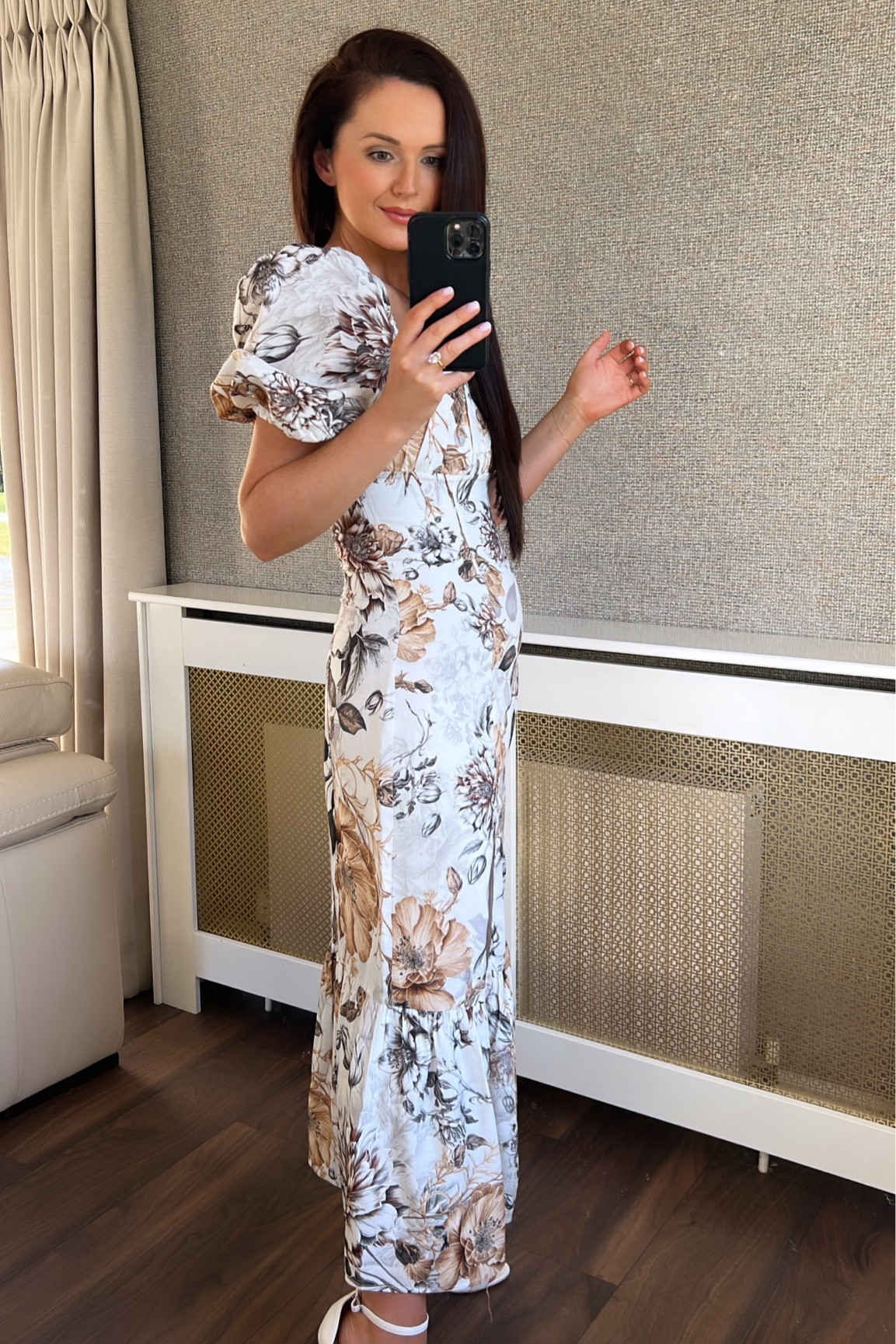 Use code JENNIFER20 for 20% off Karen Millen! 

#LTKMostLoved #LTKfindsunder50 #LTKfindsunder100