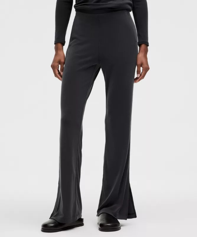 Drapey Softstreme Flared Pant | lululemon (AU)