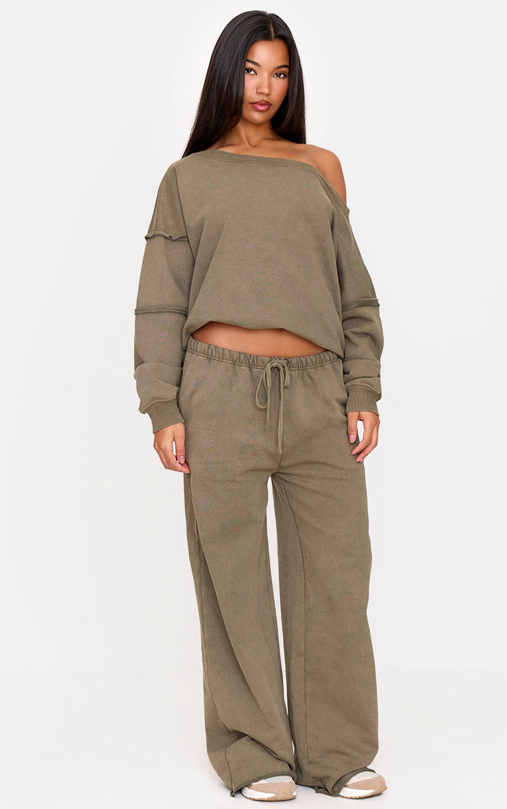 Khaki Washed Embossed Thin Waistband Wide Leg Joggers | PrettyLittleThing UK