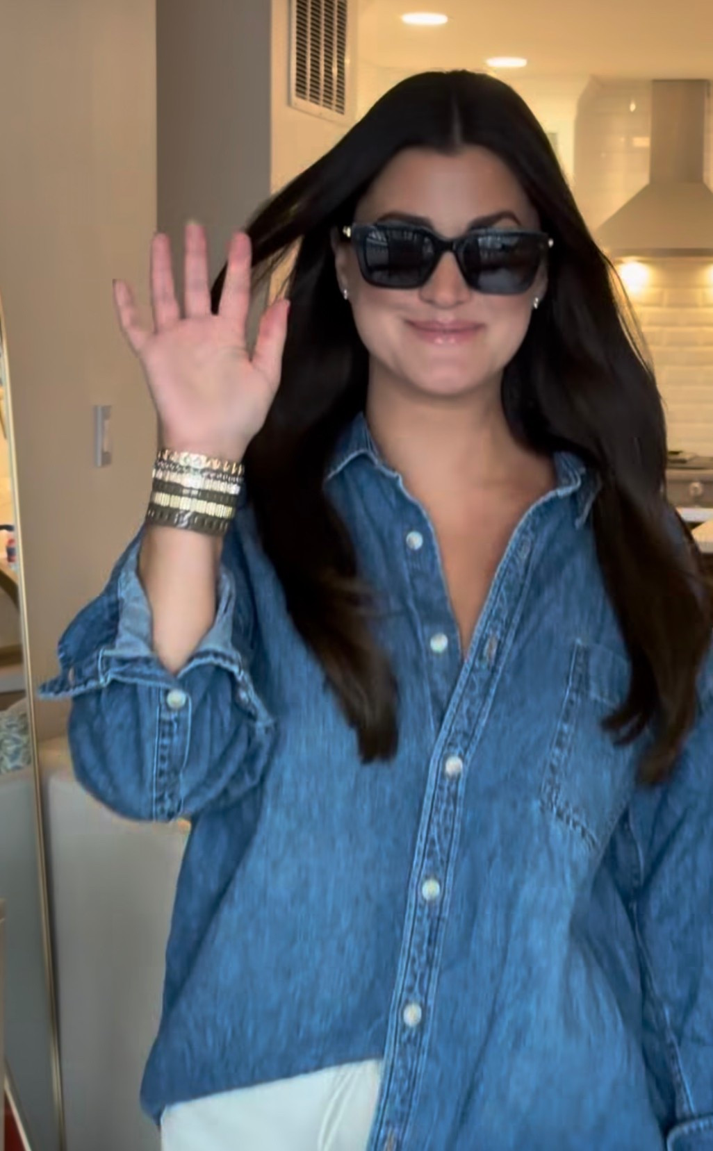 La Lumiere bracelet stack 
Aritzia denim shirt size M
Off white Abercrombie denim 

#LTKootd