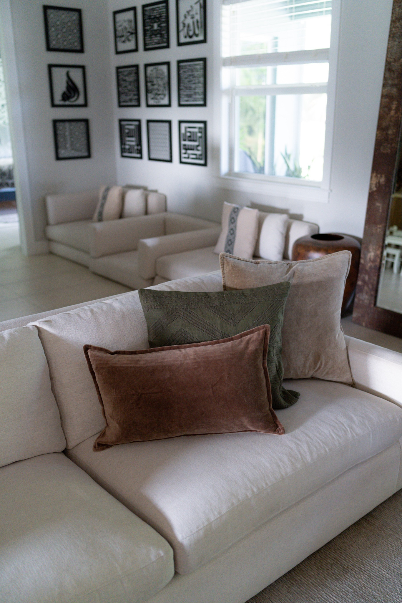 You can’t have too many throw pillows!

#LTKhome #LTKHolidaySale #LTKsalealert