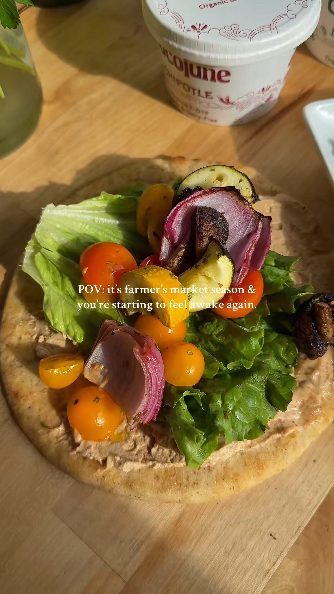 It’s finally (almost) summer and I’m feeling inspired over here.
.
#summer #summerrecipe #foodcreator #food #gyros #summerdinnerrecipe #lightdinner #roastedvegetables #farmersmarket

#LTKFindsUnder100 #LTKFamily