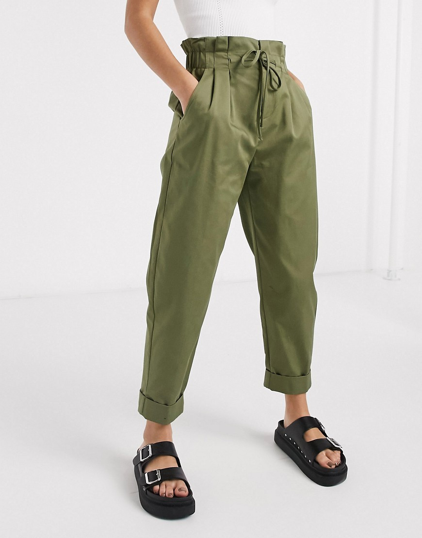 Bershka high waisted balloon pants in khaki-Green | ASOS (Global)