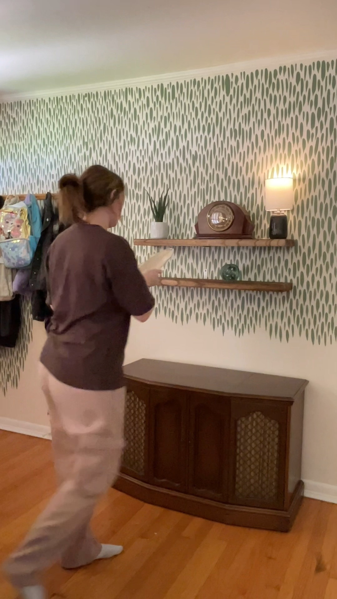 getting the new house decorated has been a SLOW process - especially when were having to decorate with small kids in mind. the few areas that are safe from needing to be baby friendly are the spaces that really make the house feel more put together for me.

#LTKhome