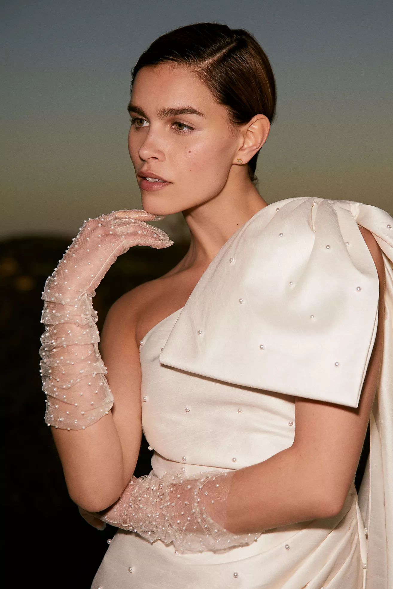 Blossom Veils Pearl Gloves | Anthropologie (US)