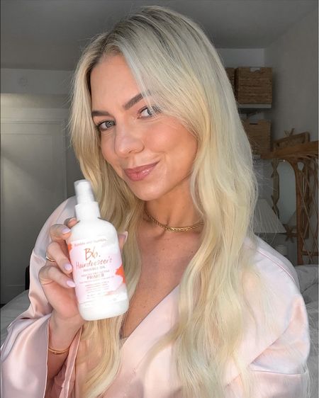 it took me 35 years, a few bad dye jobs and an awkward phase involving lots of hair gel… but im finally in my hair *PRIME.* Thank u @Bumbleandbumble for being part of this journey. Hairdresser’s Invisible Oil Primer has truly changed my (hair) game! #TakeFrizzOutOfFocus #Bbpartner #ad 

#LTKbeauty #LTKunder50 #LTKstyletip